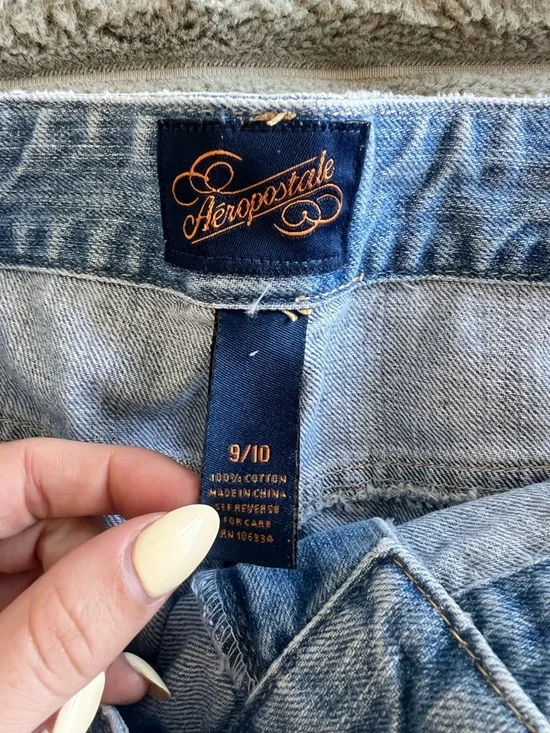 Vintage Y2K Aeropostale Light Blue Denim Mini Skirt with Frayed Hem - Picture 6 of 7